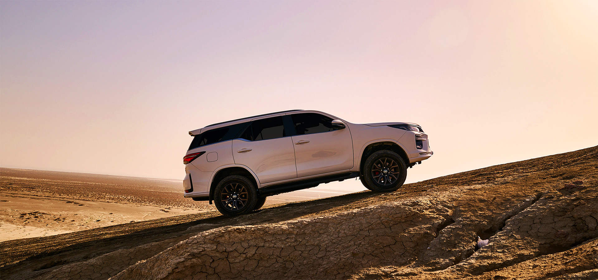 Fortuner-grs-gallery-Img-1